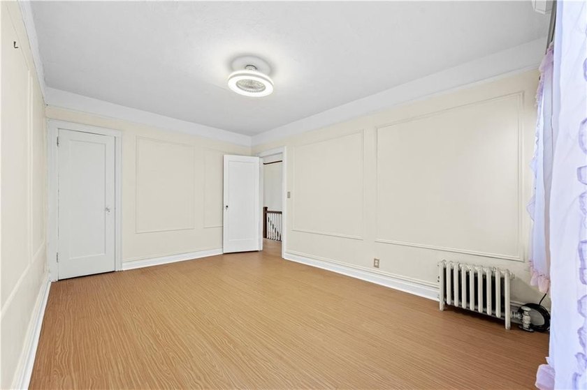Well maintained single-family home in Dyker Height, one of - photo 13