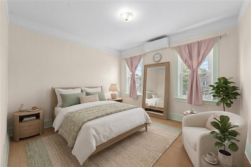 Well maintained single-family home in Dyker Height, one of - photo 14