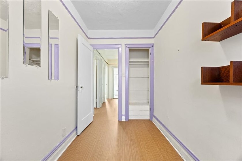 Well maintained single-family home in Dyker Height, one of - photo 19