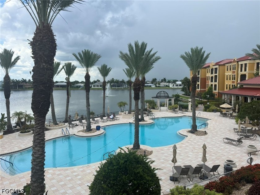 TURNKEY, resort-style living, 2BR+Den condo in Punta Gorda, SW - photo 4