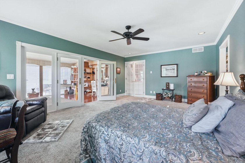 A truly one of kind property located on 14.5 ACRES with 1800 ft - photo 31