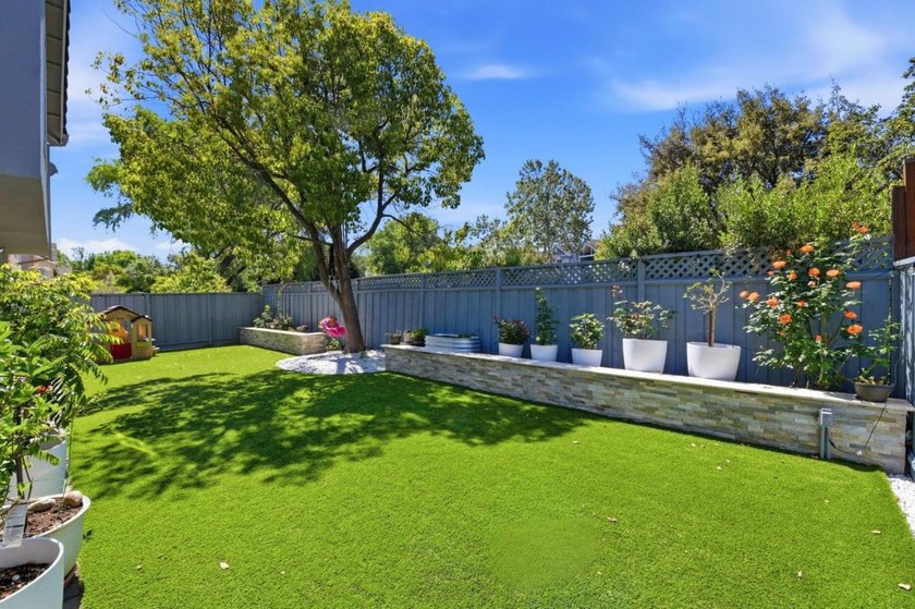 This elegant residence in Fremont's sought-after Parkmont - photo 42