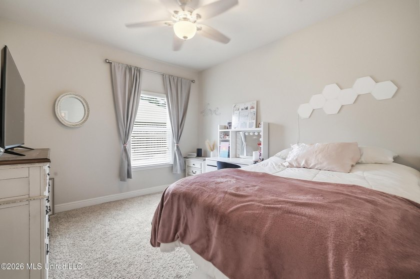 This home has it all! Featuring a spacious open floor plan, this - photo 28