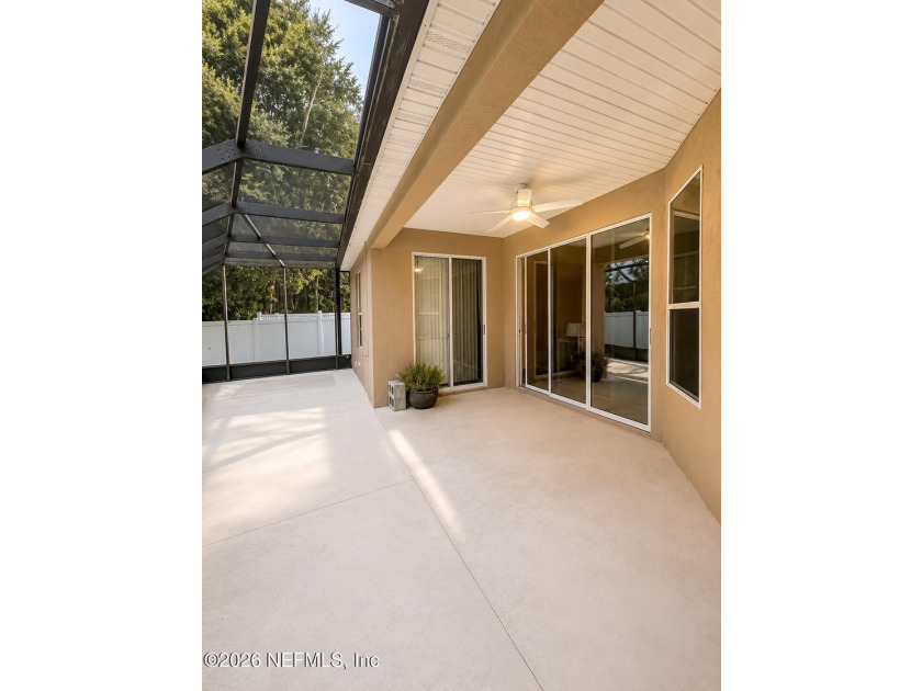 Welcome home to this beautifully maintained 4-bedroom, 2-bath - photo 31