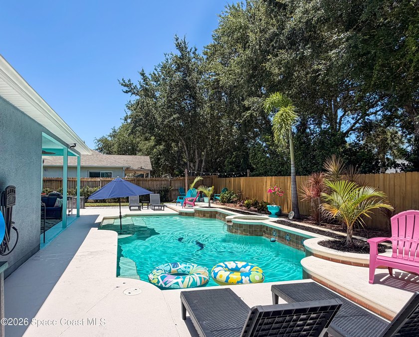 Welcome to 1330 Enclave Dr - your own private retreat on the - photo 38