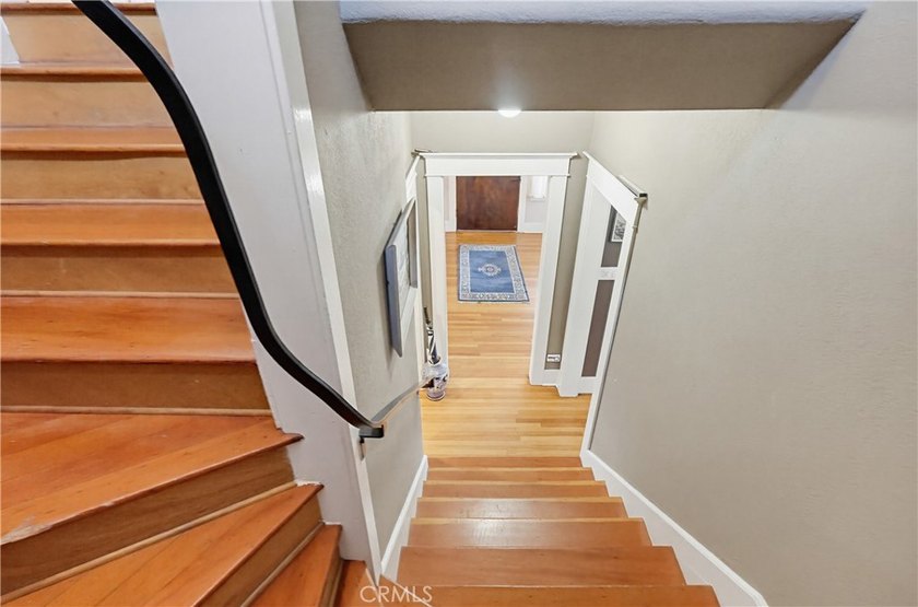 Built in 1914, this classic Craftsman presents an exceptional - photo 39
