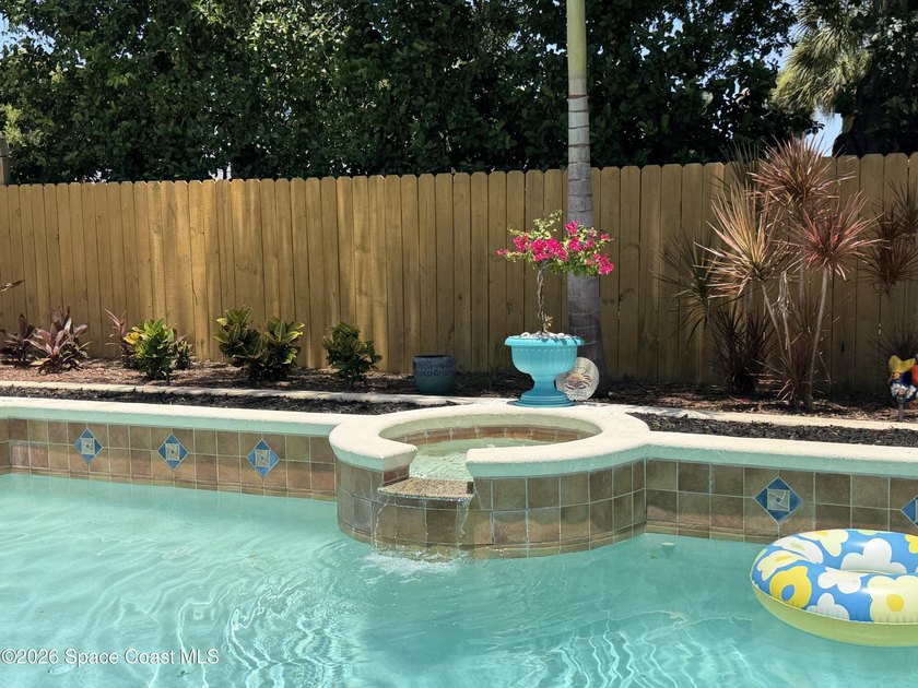 Welcome to 1330 Enclave Dr - your own private retreat on the - photo 39