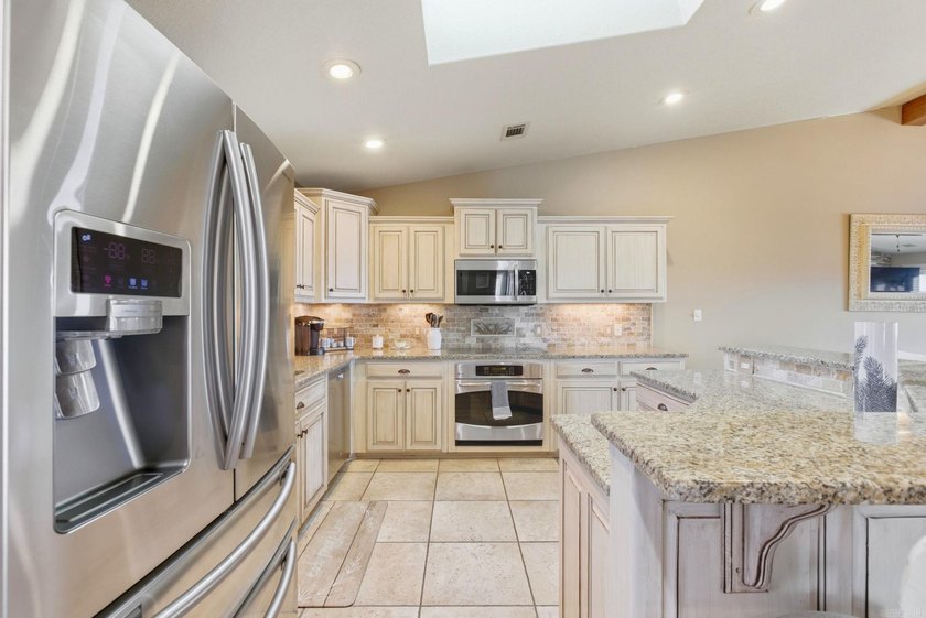 Enjoy lakefront living at its finest at Water's Edge - photo 10