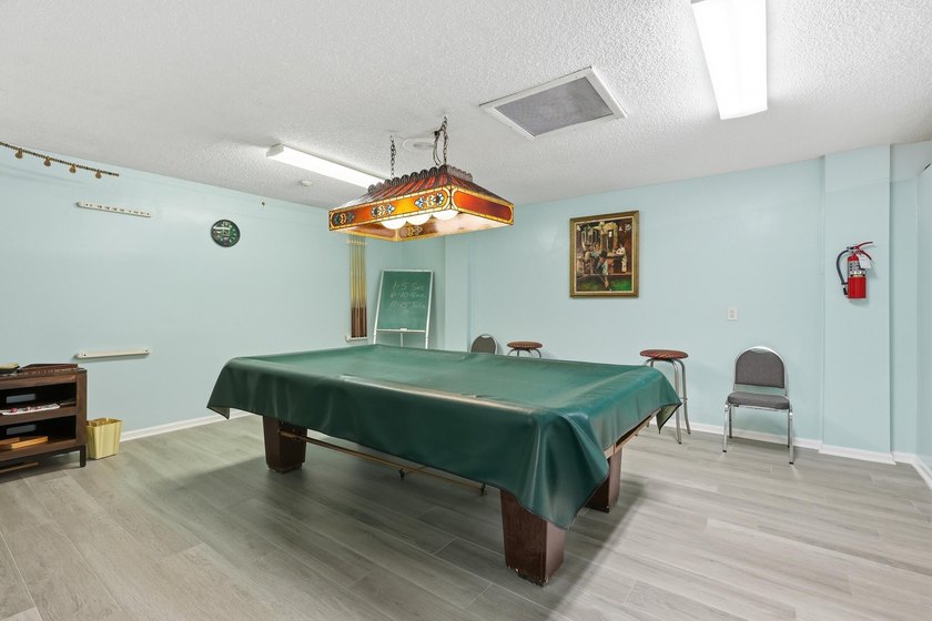 Welcome to easy Florida living in this beautifully maintained - photo 36
