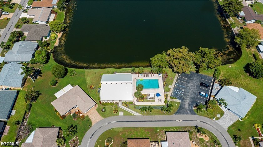 Welcome to South Pointe South, one of Fort Myers' most desirable - photo 7