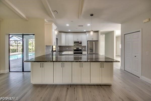 This is your * honey stop the car * moment, a 2000sq feet, Gulf - photo 4