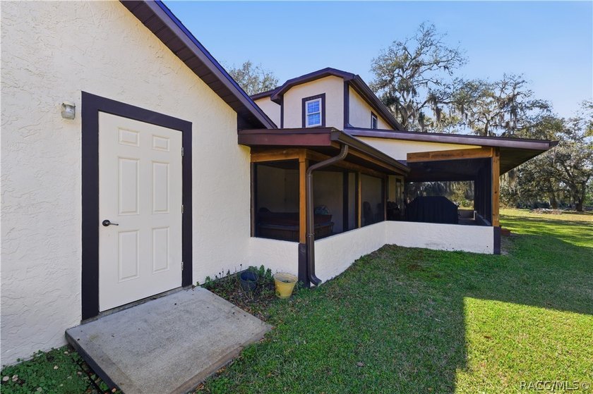 Calmness at the end of the cul-de-sac. Check out this 4bd 3 bath - photo 31