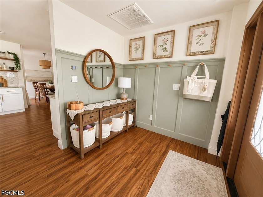 Welcome to this beautifully updated 4BR, 2BA with 2 car garage - photo 2