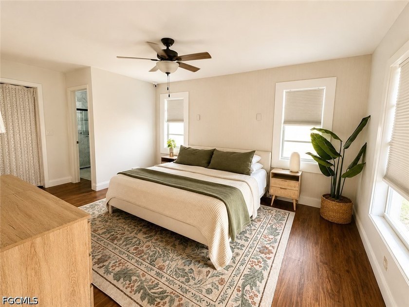 Welcome to this beautifully updated 4BR, 2BA with 2 car garage - photo 10