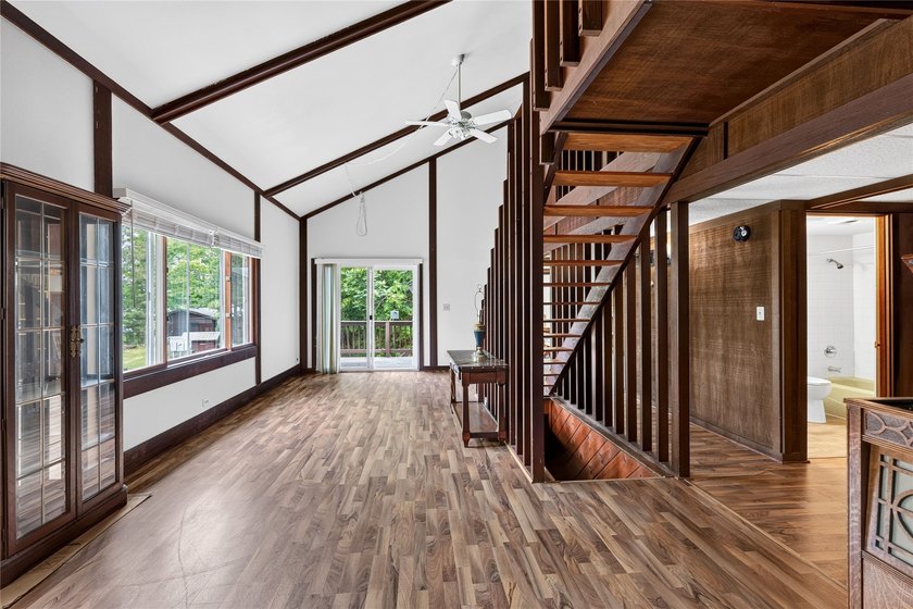 Seller financing available! All furnishings and appliances - photo 11