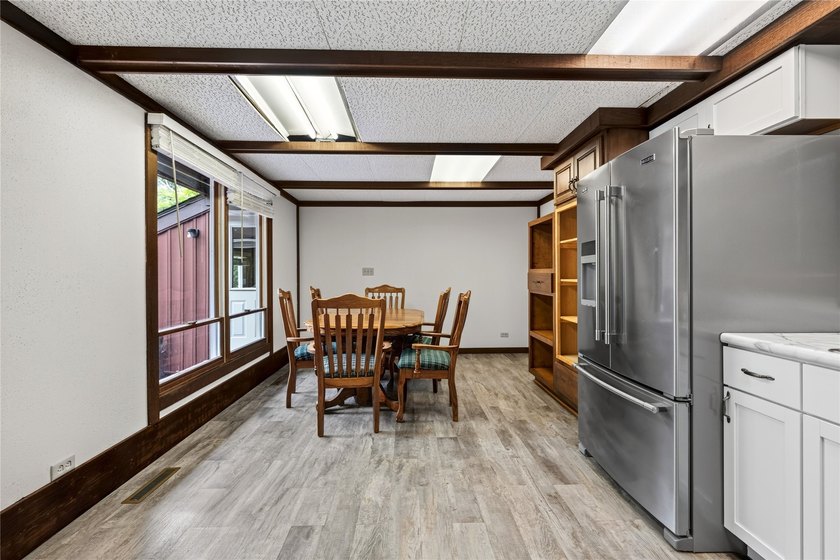 Seller financing available! All furnishings and appliances - photo 16