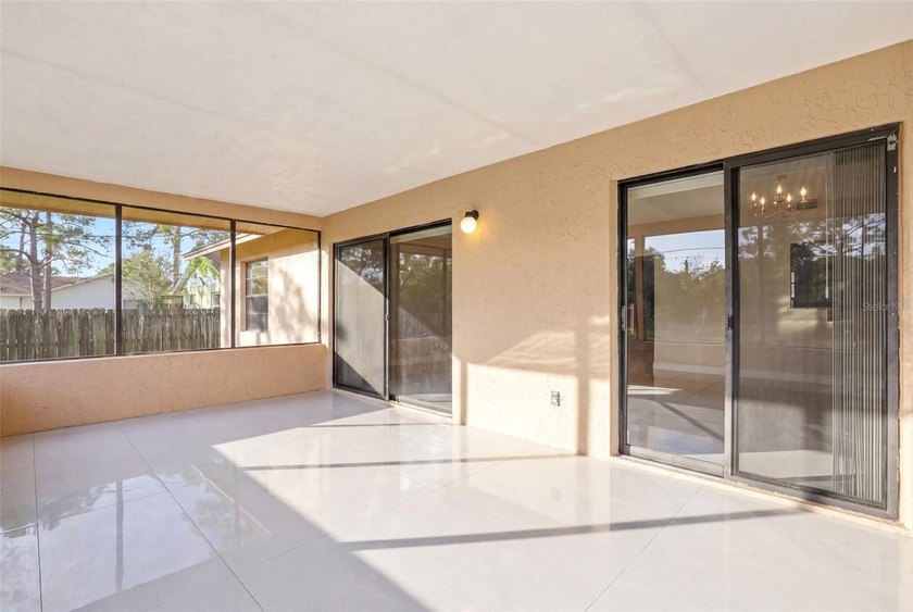 Priced to sell, this well-maintained home sits on an oversized - photo 22