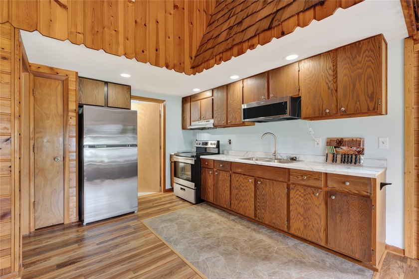 Seller financing available! All furnishings and appliances - photo 30