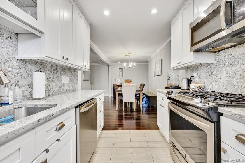 Welcome to this spacious 3-bedroom, 2 full bath co-op in - photo 13