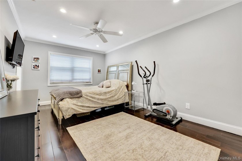 Welcome to this spacious 3-bedroom, 2 full bath co-op in - photo 25