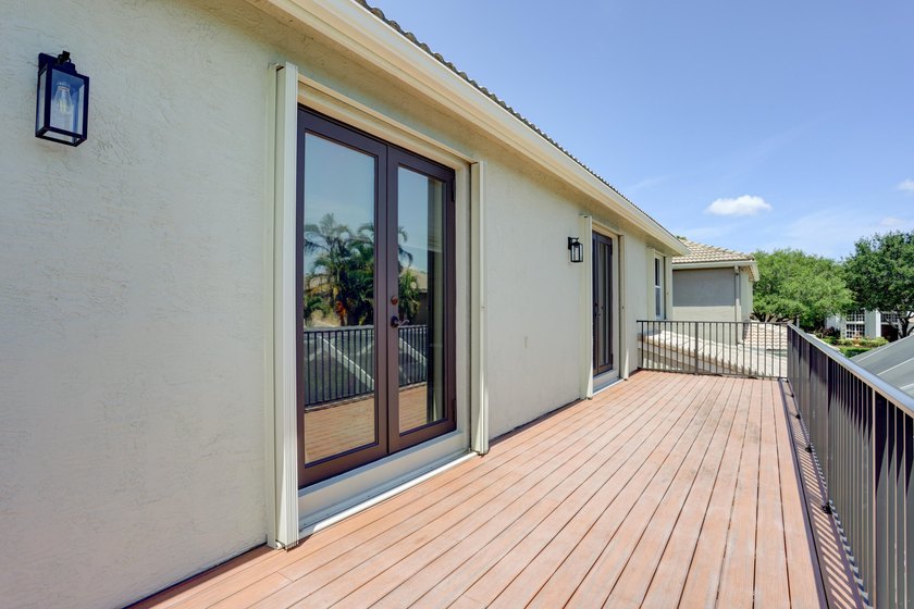 Rarely available Lake Front pool home in a GL Homes gated - photo 36