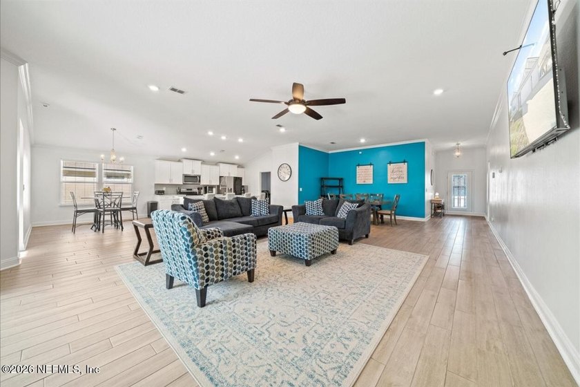 Impeccably clean, bright, &amp; beautifully open, this newer POOL - photo 9