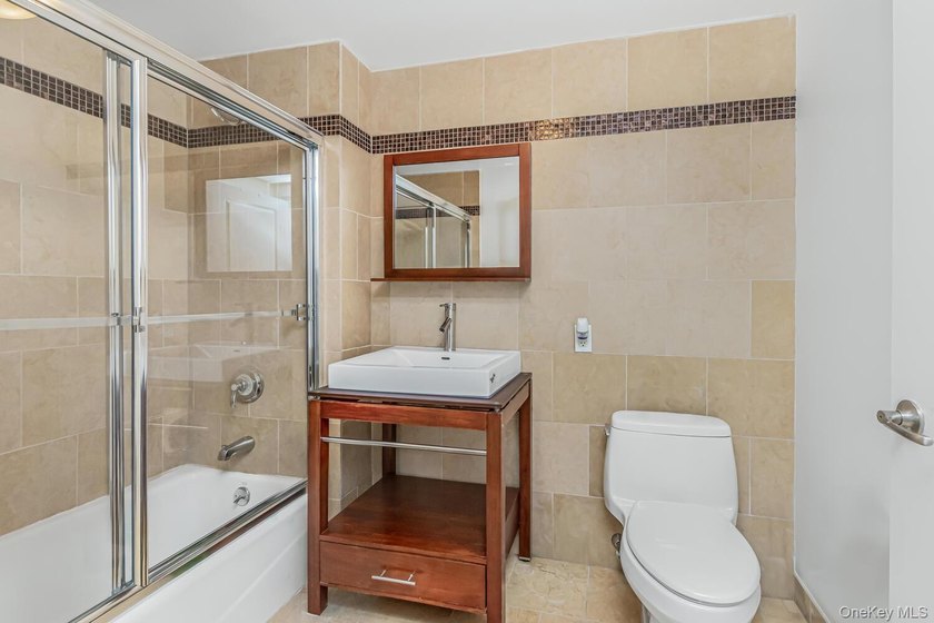 Welcome to 1490 Outlook Ave 1D at Sunset Cove! Immaculate 2 - photo 7