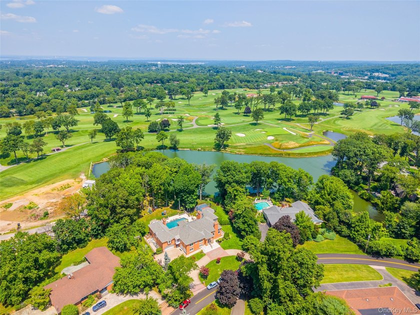 25 Lake Road | Waterfront Contemporary on the Golf Course - - photo 8
