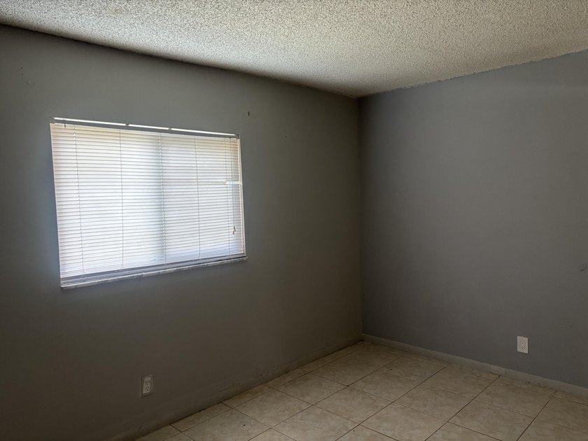 1250 SW 5TH Terrace - photo 16