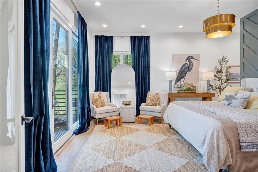 Don't miss this custom-designed, fully furnished residence - photo 10
