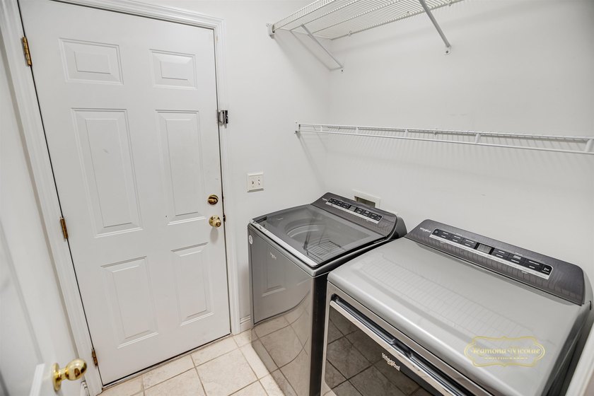 Nestled in the desirable Bellegrove community, this beautifully - photo 18