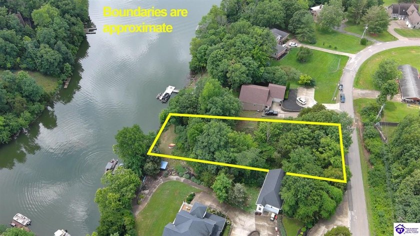 Build your dream home on this beautiful lot on Doe Valley Lake! - photo 11