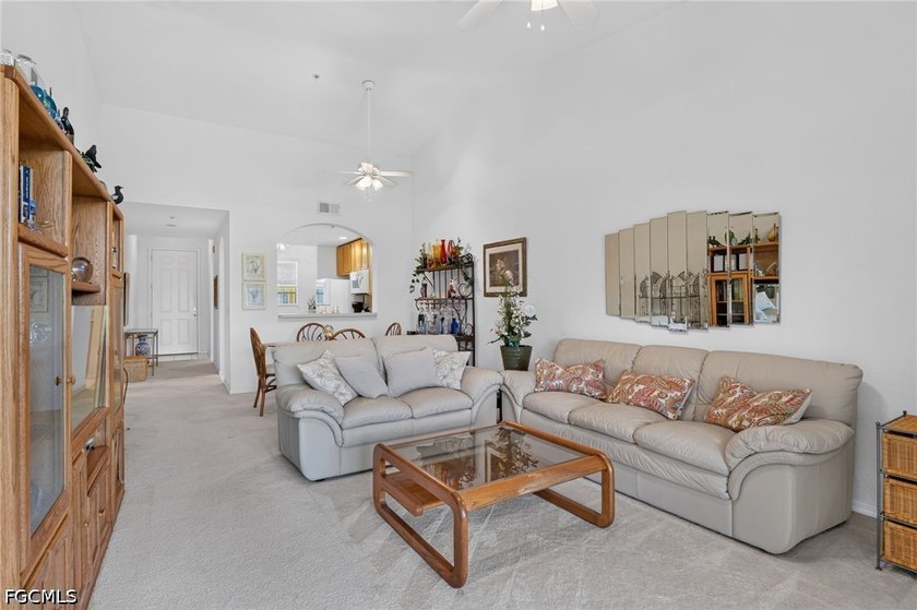 Experience the Naples lifestyle in this 2-bedroom, 2-bath top - photo 8