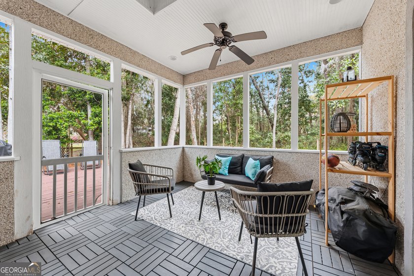 Welcome to 811 Riverview, located in the desirable golf cart - photo 15