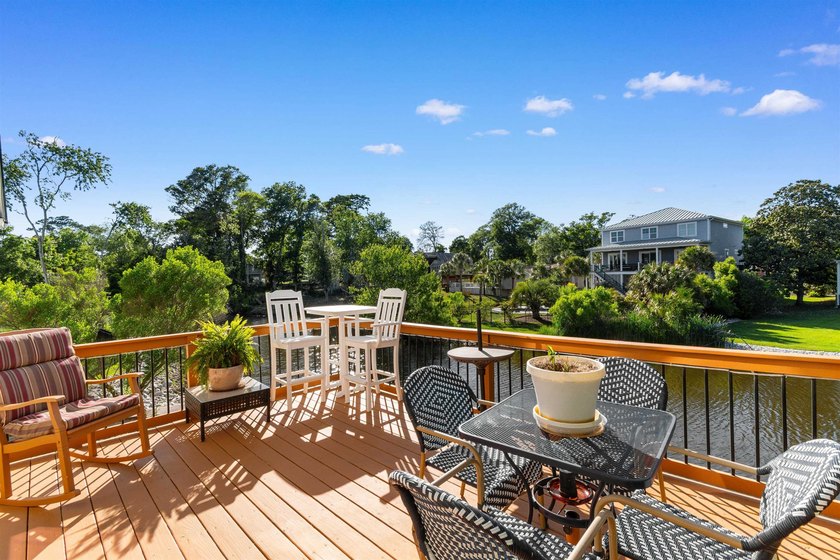 This spacious 4-bedroom, 3-bath home offers a versatile open - photo 23