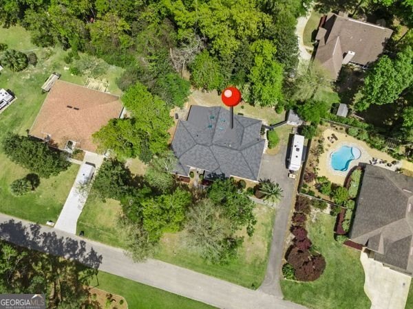 Welcome to 811 Riverview, located in the desirable golf cart - photo 45