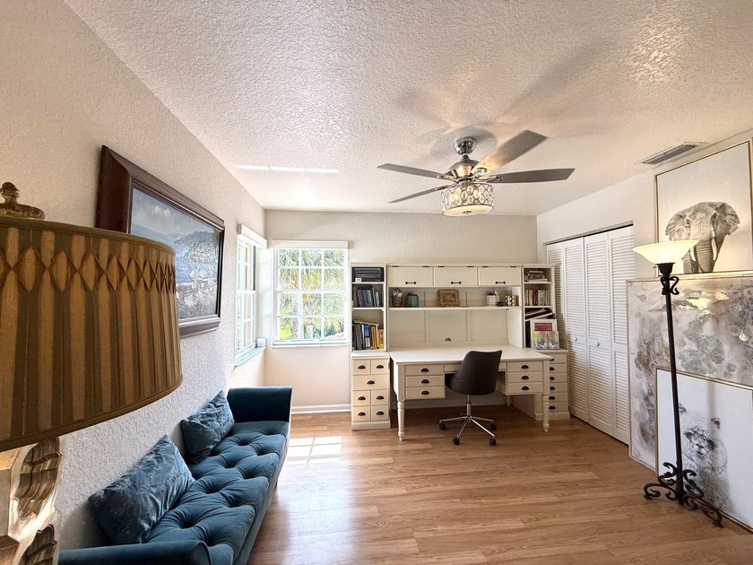 Delightful well-maintained, low HOA, Mediterranean-inspired - photo 49