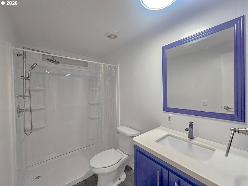 Move-in ready and beautifully maintained, this double-wide - photo 13