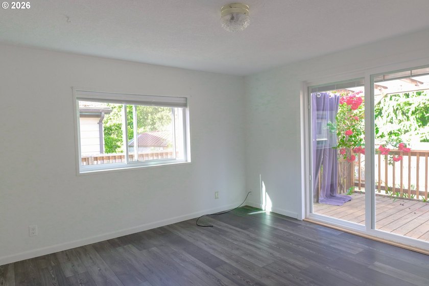 Move-in ready and beautifully maintained, this double-wide - photo 19