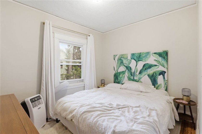 Welcome to 73 Salina Street, where timeless character and modern - photo 22