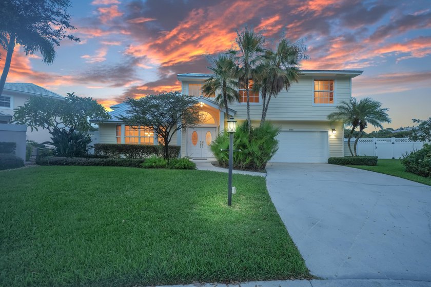 LAKEFRONT - 4 BD, 2.5BA w/Impact Glass, fresh paint, AC's ('21) - photo 48