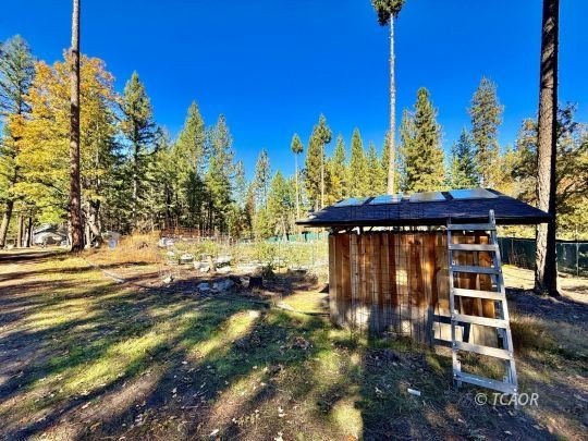 Two adjacent 1.5+ acre lots each with garden sites and solid - photo 41