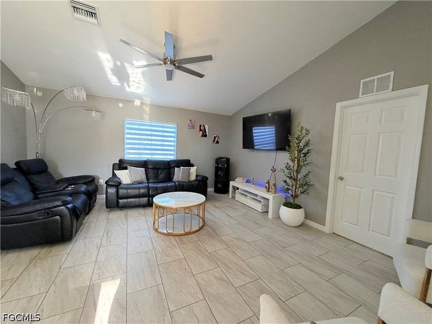 Discover Your Home in Paradise. This home on a serene freshwater - photo 7