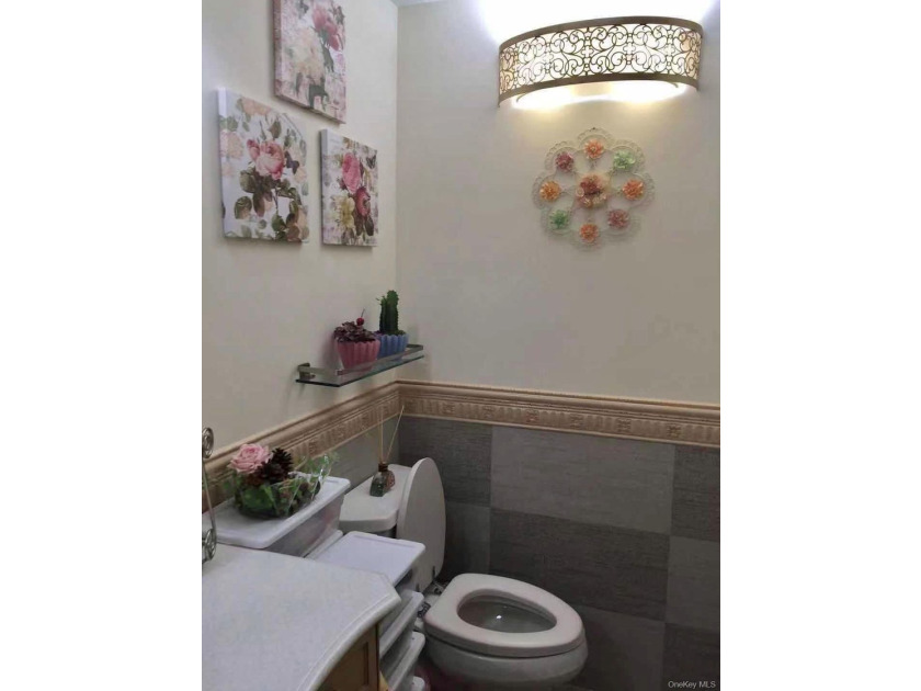 ***Welcome to this beautiful Townhouse Condominiums at Bayside - photo 10