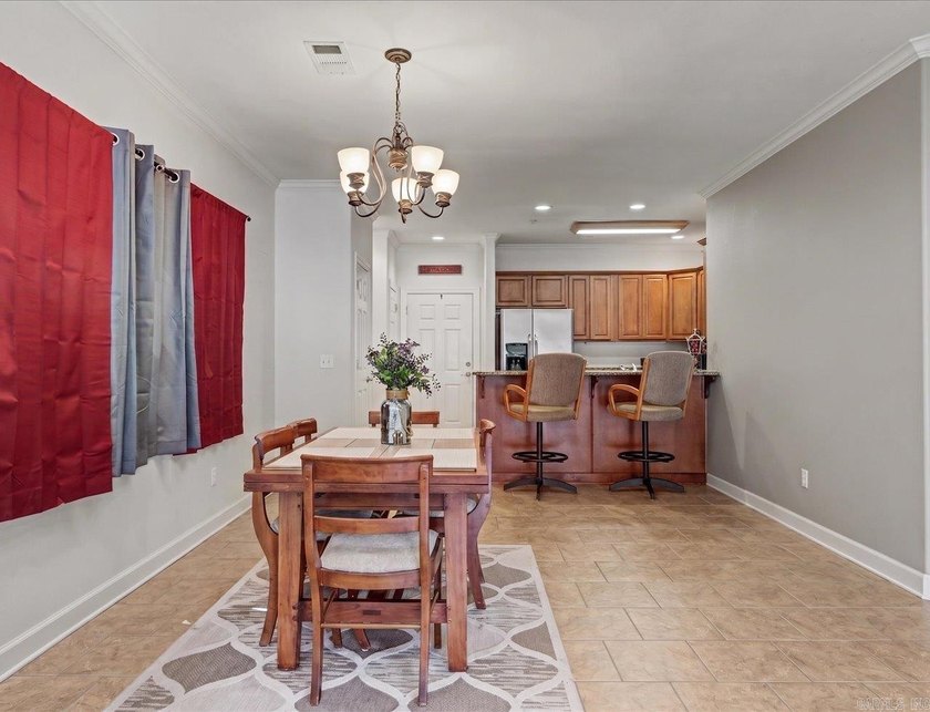 Enjoy Lake Hamilton living in this furnished 2-bedroom, 2-bath - photo 9