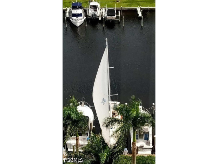 Amazing Riverfront Living-Sunrise Views from the 12th Floor! - photo 4