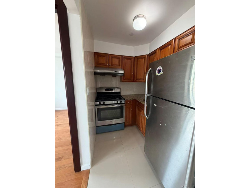 Welcome to 92 Canal Street #6C, New York, NY 10002 - a prime - photo 6