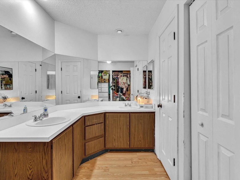Welcome to this Beautiful 3-bedroom, 2.5-bath home tucked inside - photo 10