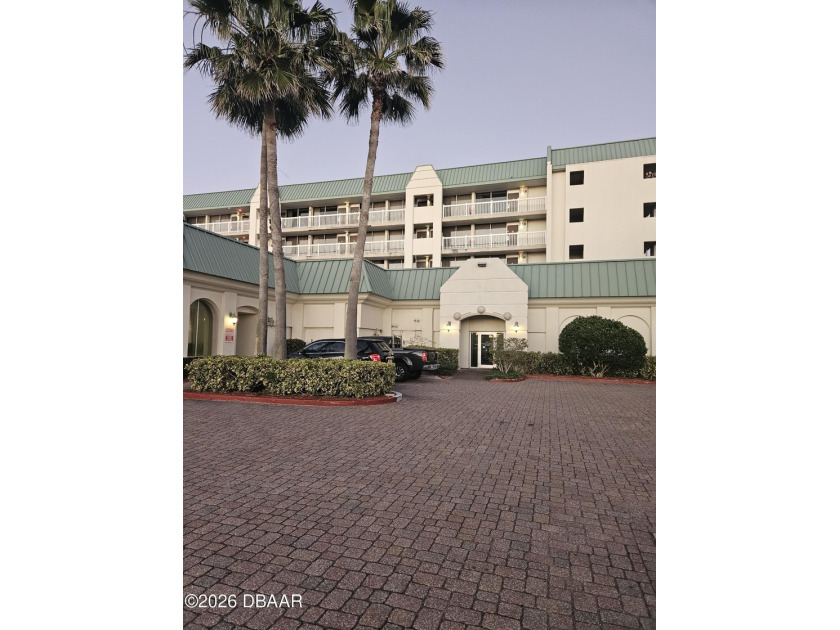 Welcome to your dream home in Daytona Beach, FL! This stunning - photo 21