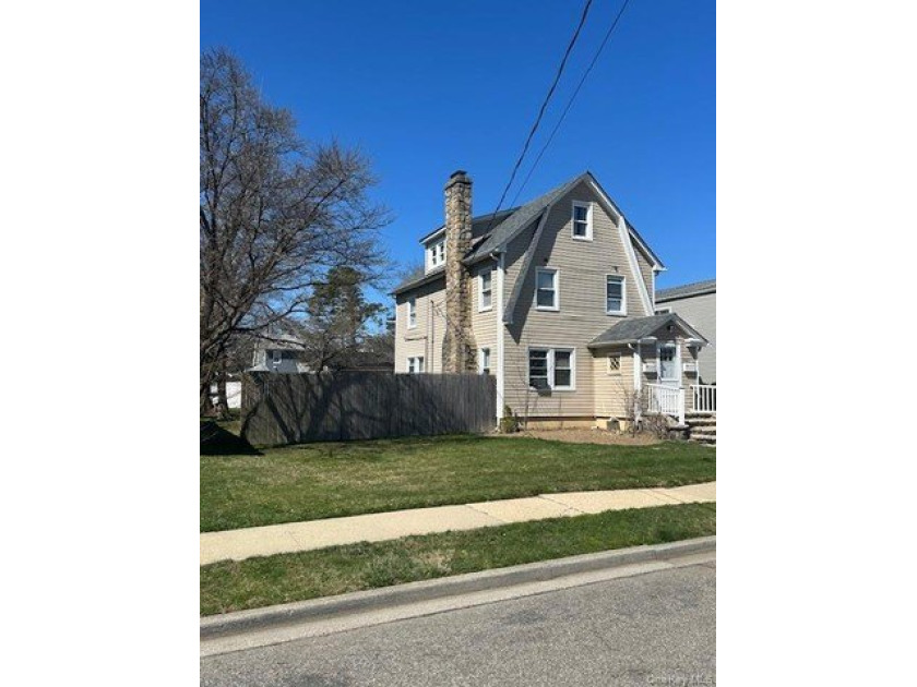 Centrally located two-family home offering a strong opportunity - photo 12